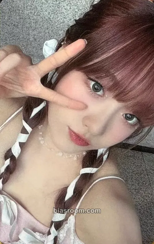 Chloe Us in the Summer Photocard - cignature - cignature K-pop photocard