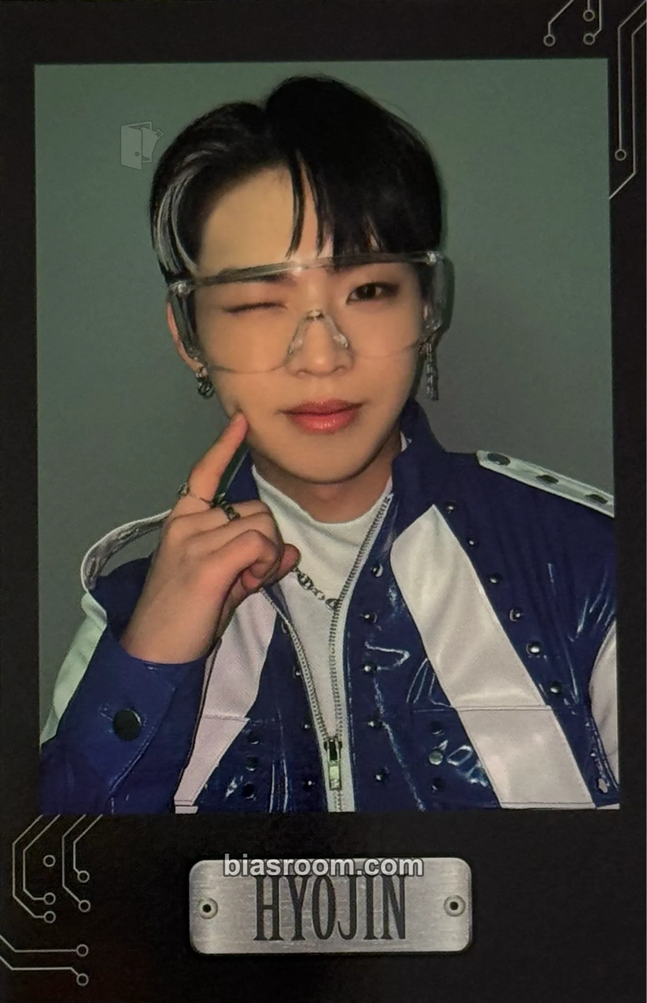 Hyojin Goosebumps Photocard - ONF - ONF K-pop photocard