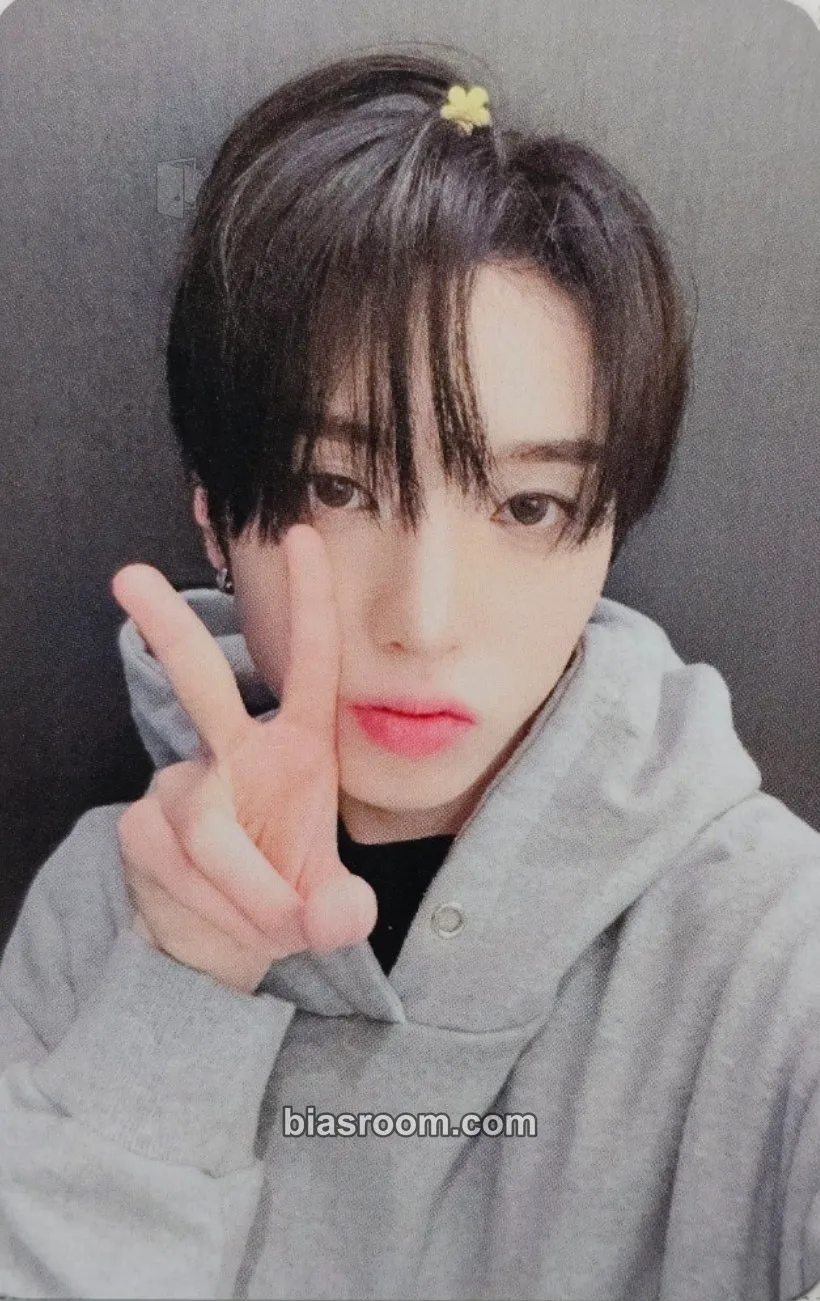 Yujun HOUSE OF TRICKY : WRECKING THE HOUSE Photocard - xikers - xikers K-pop photocard