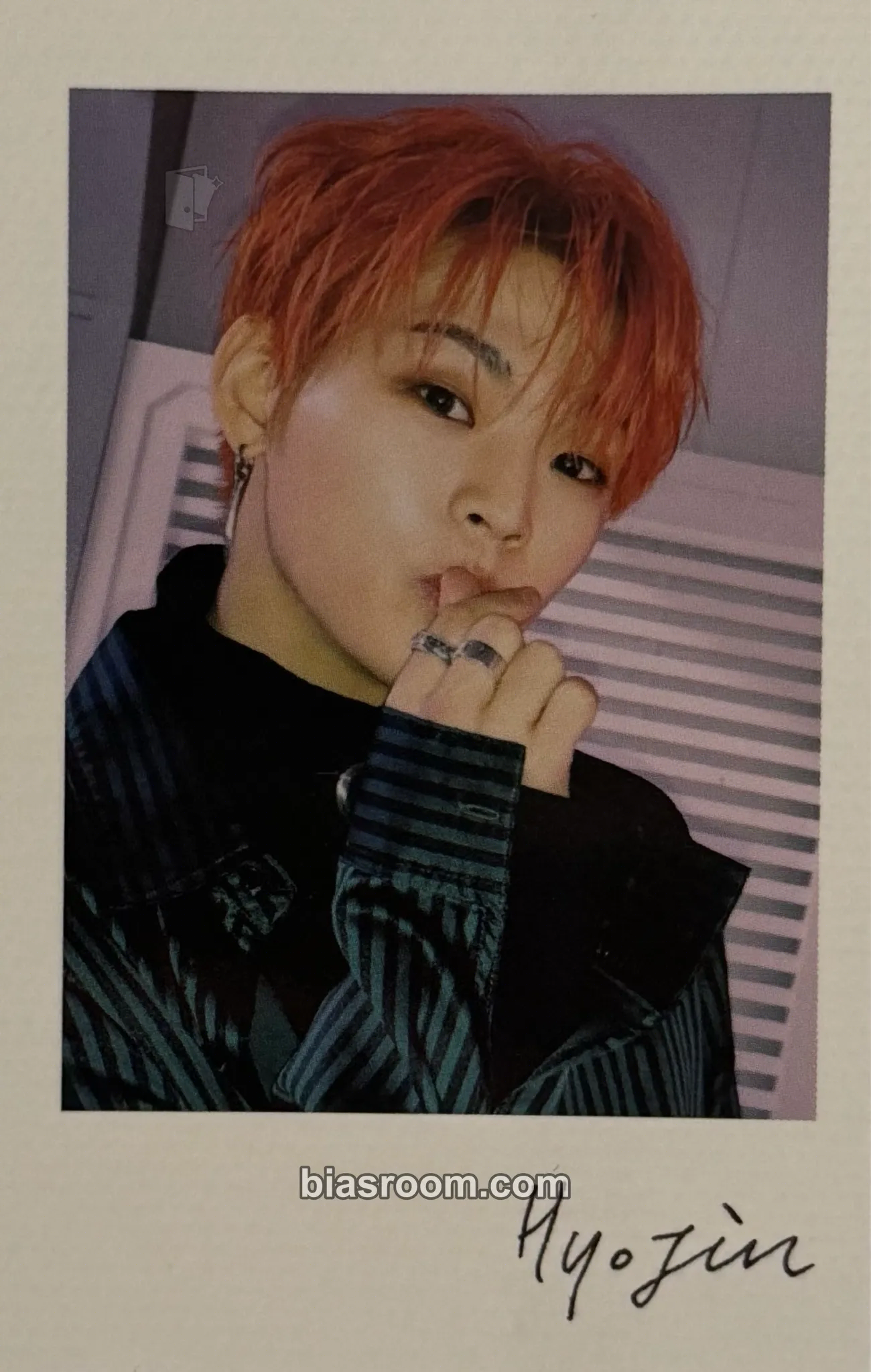 Hyojin WE MUST LOVE Photocard - ONF - ONF K-pop photocard