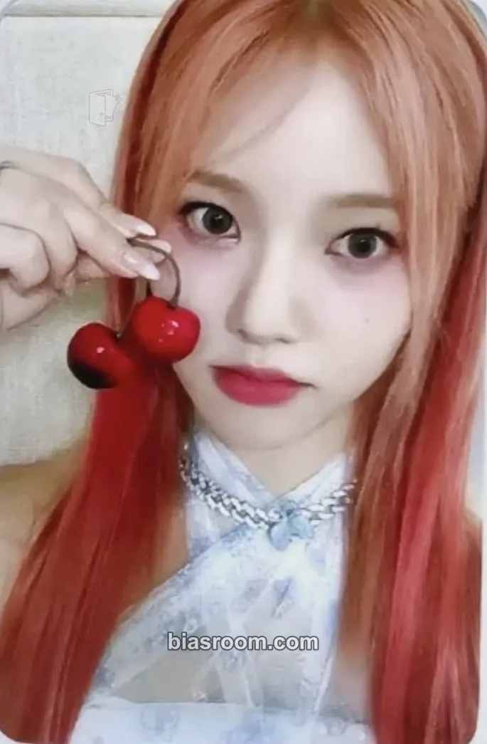 Soojin Bliss Photocard - Weeekly - Weeekly K-pop photocard