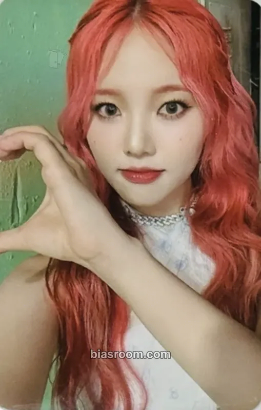 Soojin Bliss Photocard - Weeekly - Weeekly K-pop photocard