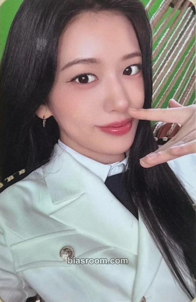 Yujin 2026 IVE THE 4TH FAN CONCERT〈DIVE into IVE〉 Photocard - IVE - IVE K-pop photocard