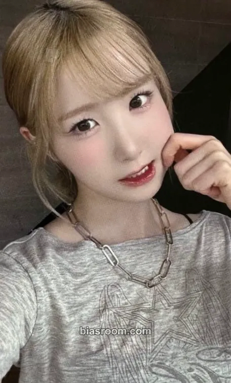 Hitomi &our vibe Photocard - SAY MY NAME - SAY MY NAME K-pop photocard