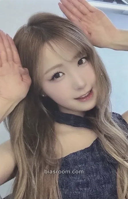 Hitomi &our vibe Photocard - SAY MY NAME - SAY MY NAME K-pop photocard