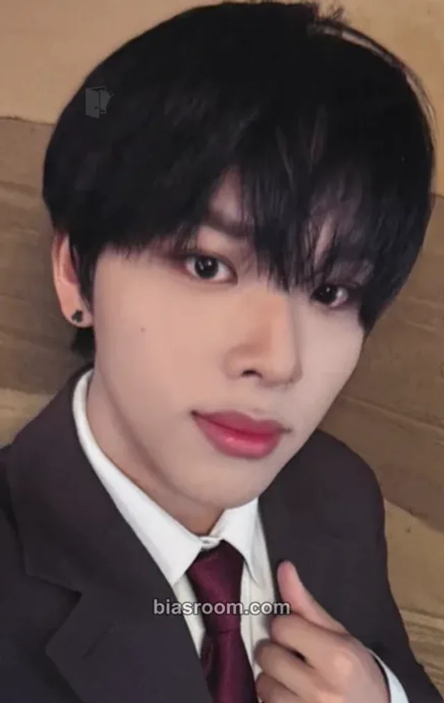 KickFlip - Amaru - Kick Out, Flip Now! Album makestar fansign video call (fancall) winner benefit