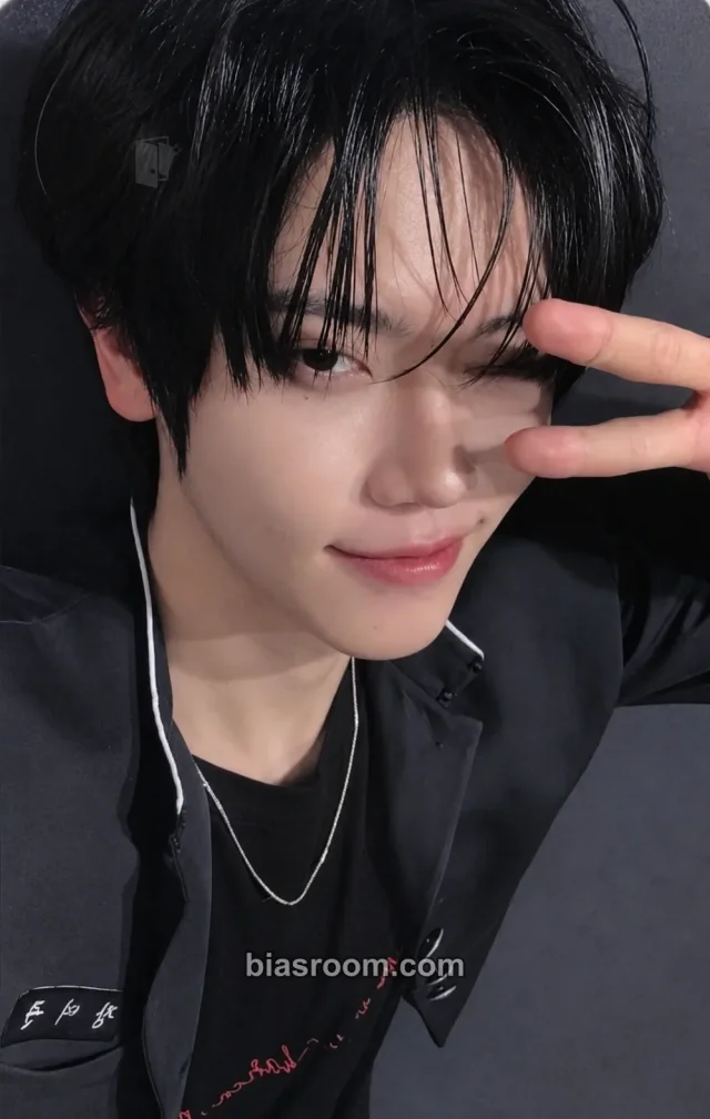 CLOSE YOUR EYES - Jang Yeojun - ETERNALT Album withfans / yizhiyu (yzy) fansign