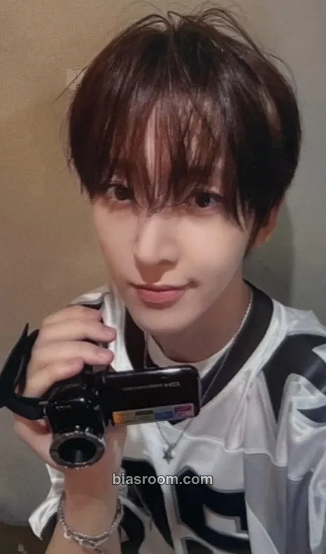 Donghyeon My First Kick Photocard - KickFlip - KickFlip K-pop photocard