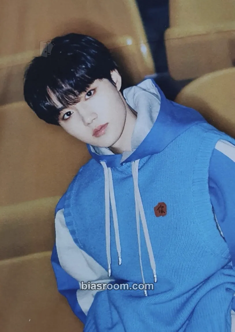 Doyoung THE SECOND STEP : CHAPTER ONE Photocard - TREASURE - TREASURE K-pop photocard