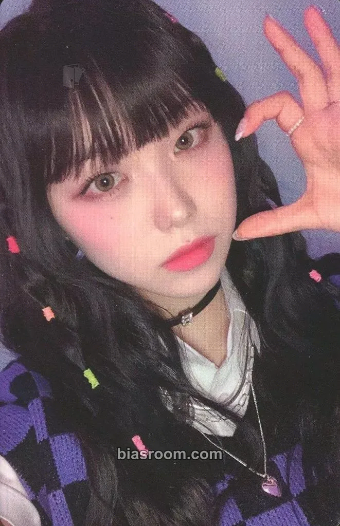 Suhyeon GingaMingaYo (The Strange World): Japanese ver. Photocard - Billlie - Billlie K-pop photocard