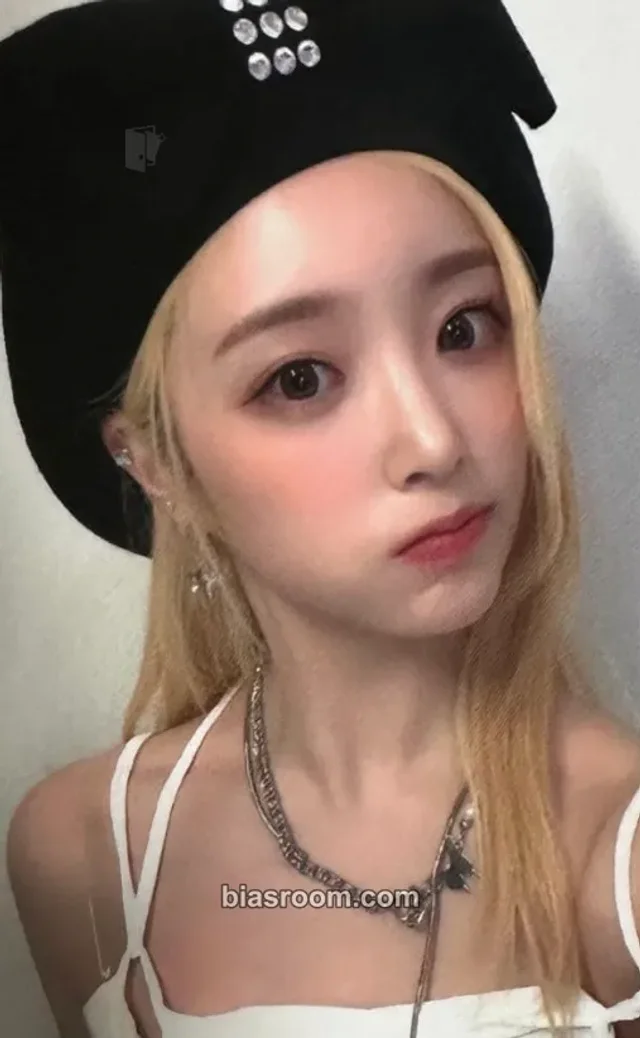 LIGHTSUM - Hina - Honey or Spice Album everline video call (fancall) round 3 fansign round 2