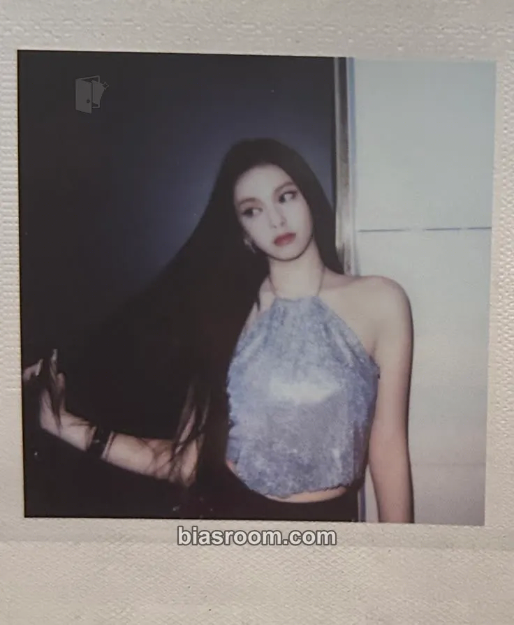 Chiquita FOREVER Photocard - BABYMONSTER - photocard K-pop BABYMONSTER