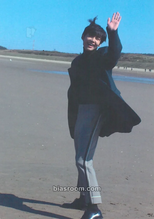 BTOB - Ilhoon - Hour Moment Album album photocard non-standard size