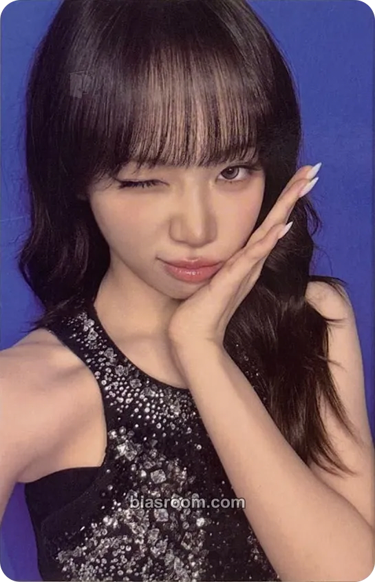 Kim Chaewon 2026 Tour 'Easy Crazy Hot Encore' in Seoul Digicode Photocard - LE SSERAFIM - LE SSERAFIM K-pop photocard