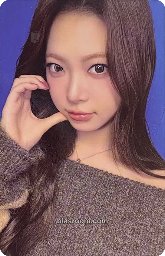 Hong Eunchae 2026 Tour 'Easy Crazy Hot Encore' in Seoul Digicode Photocard - LE SSERAFIM - LE SSERAFIM K-pop photocard