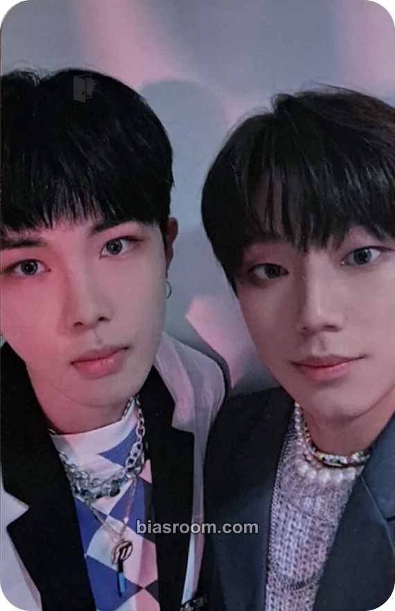CHECK-IN Photocard - BLITZERS - BLITZERS K-pop photocard