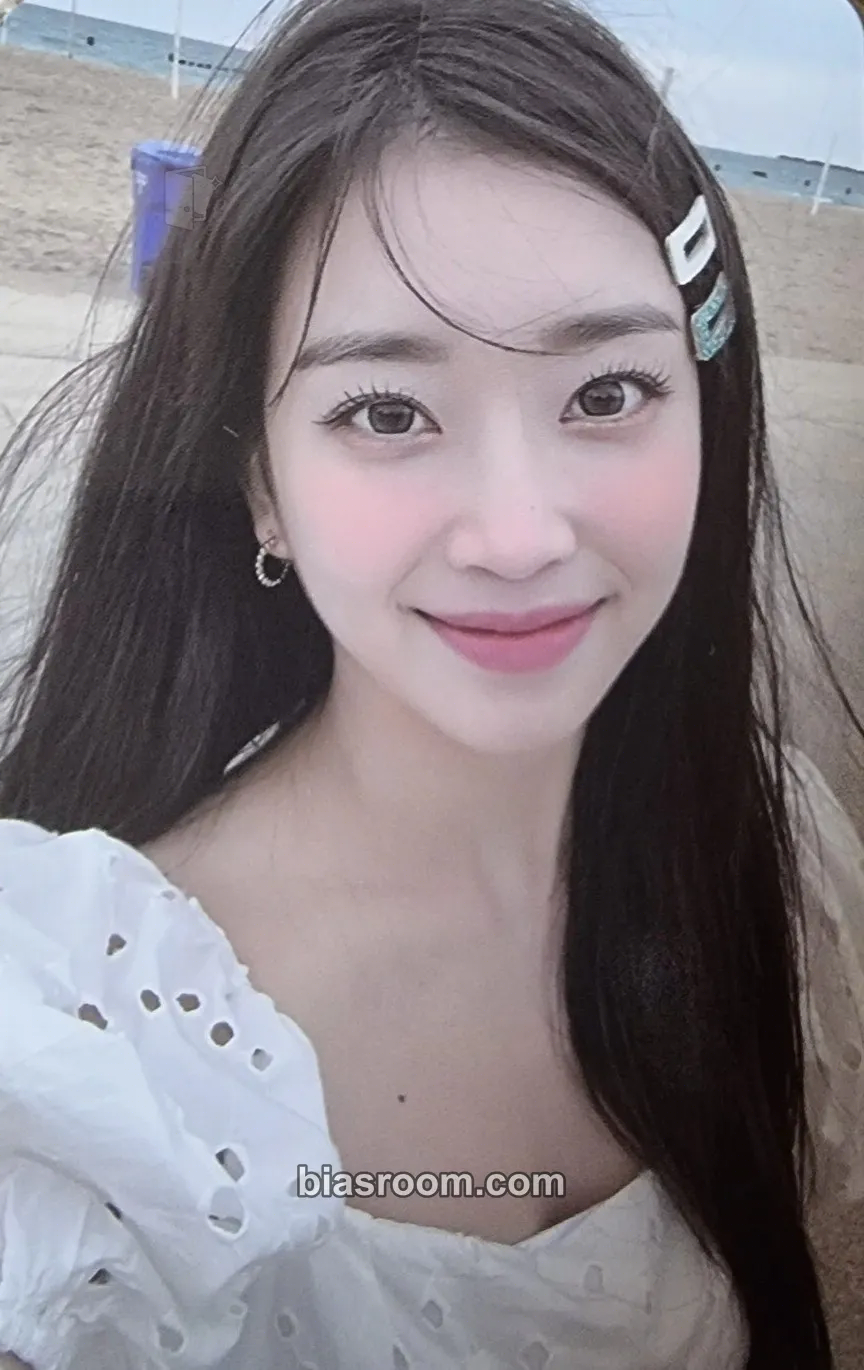 Sumin STAY IN CHICAGO Photocard - STAYC - STAYC K-pop photocard