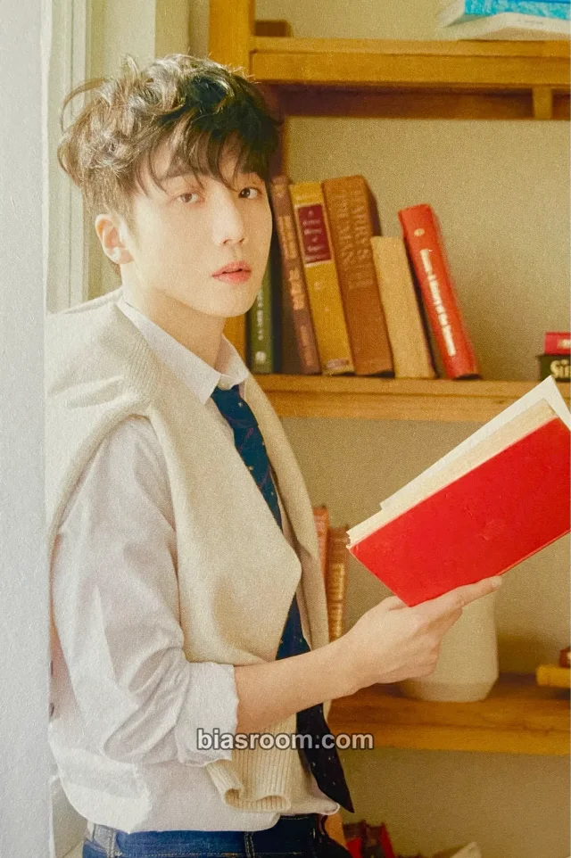 PENTAGON - Jinho - 2022 Season's Greetings Other message card season's greetings kit inclusion