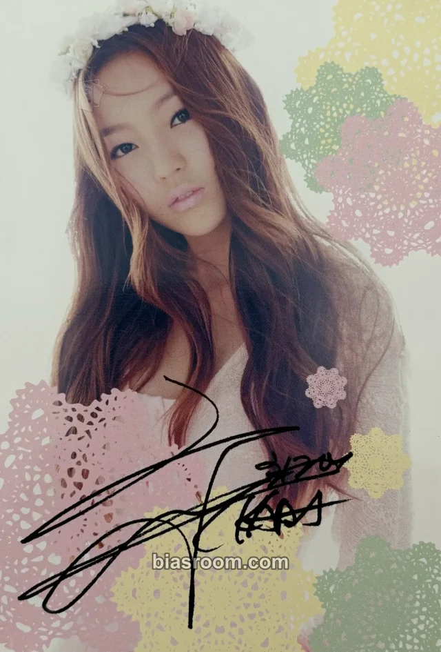 KARA - Hara - Bromide collection Other photo print season 1 printed signature