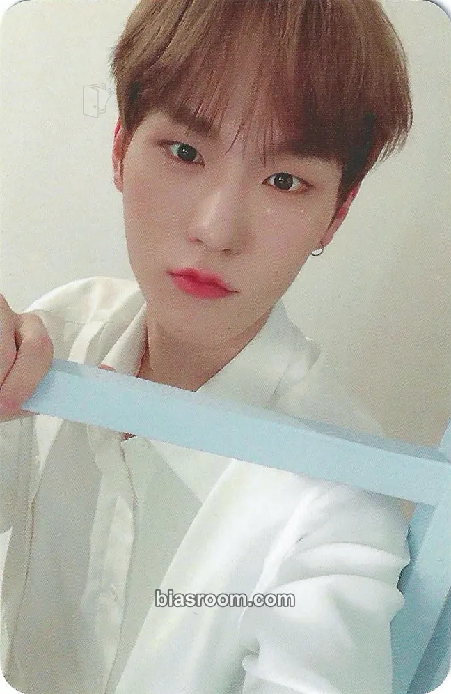 Seongjun THE INTERSECTION: DISCOVERY Photocard - BDC - BDC K-pop photocard