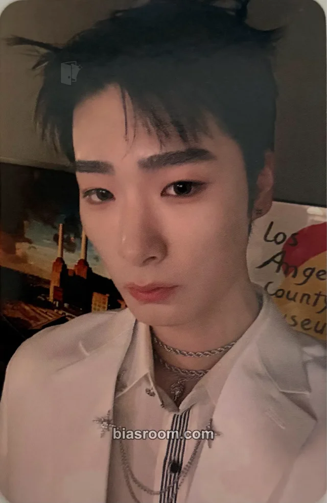 Big Ocean - Jiseok - HEARTSIGN Winter concert in Paris Event vip ticket benefit fansign