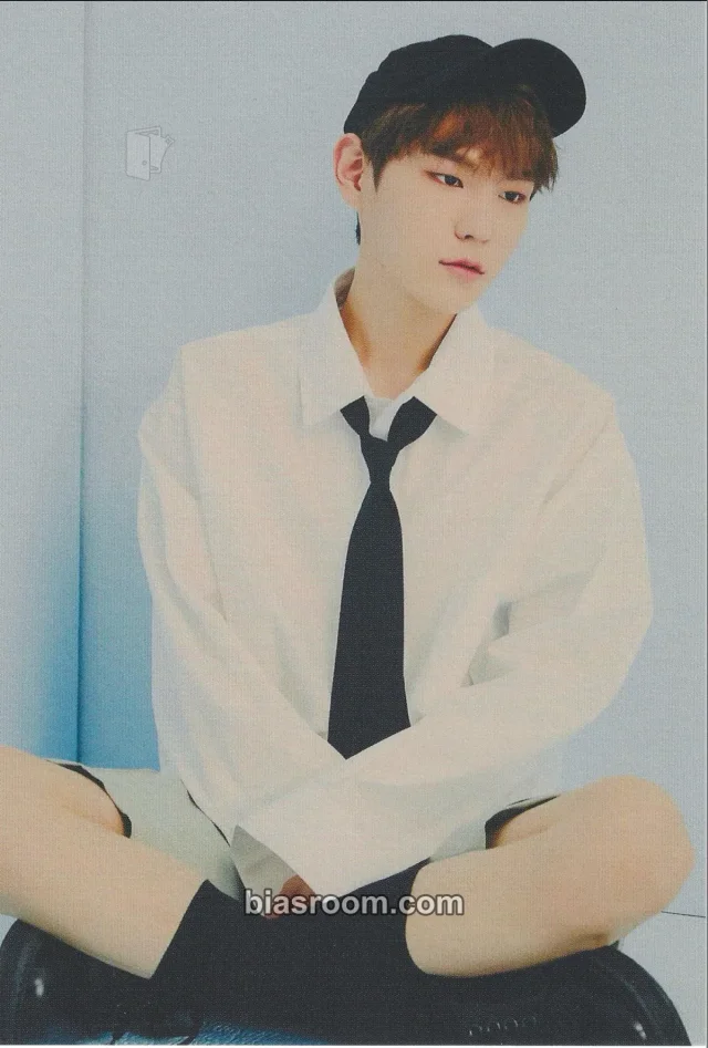 BDC - Seongjun - THE INTERSECTION: DISCOVERY Album album inclusion reality version postcard