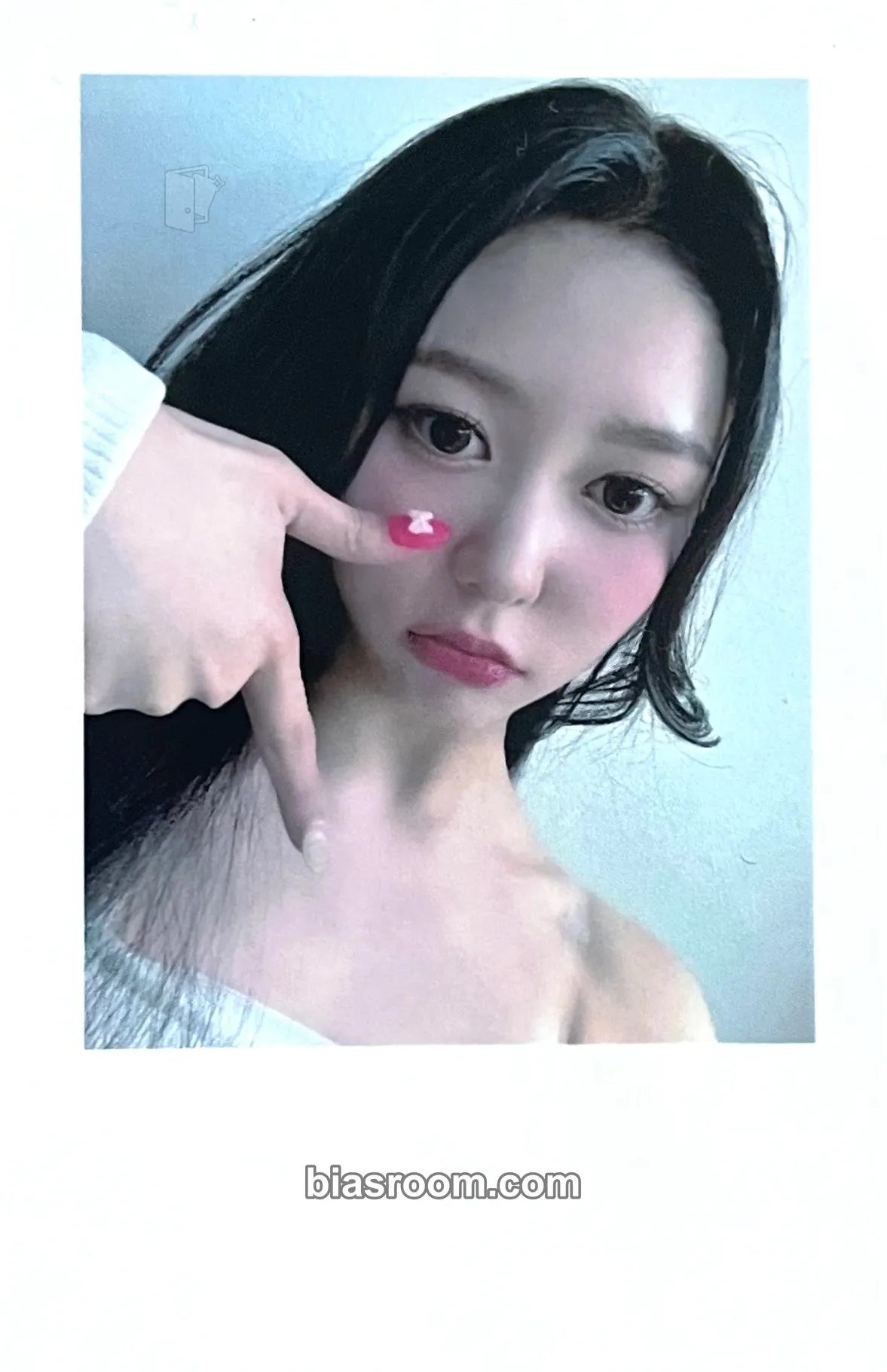 Hyerin Muhan Photocard - tripleS - tripleS K-pop photocard