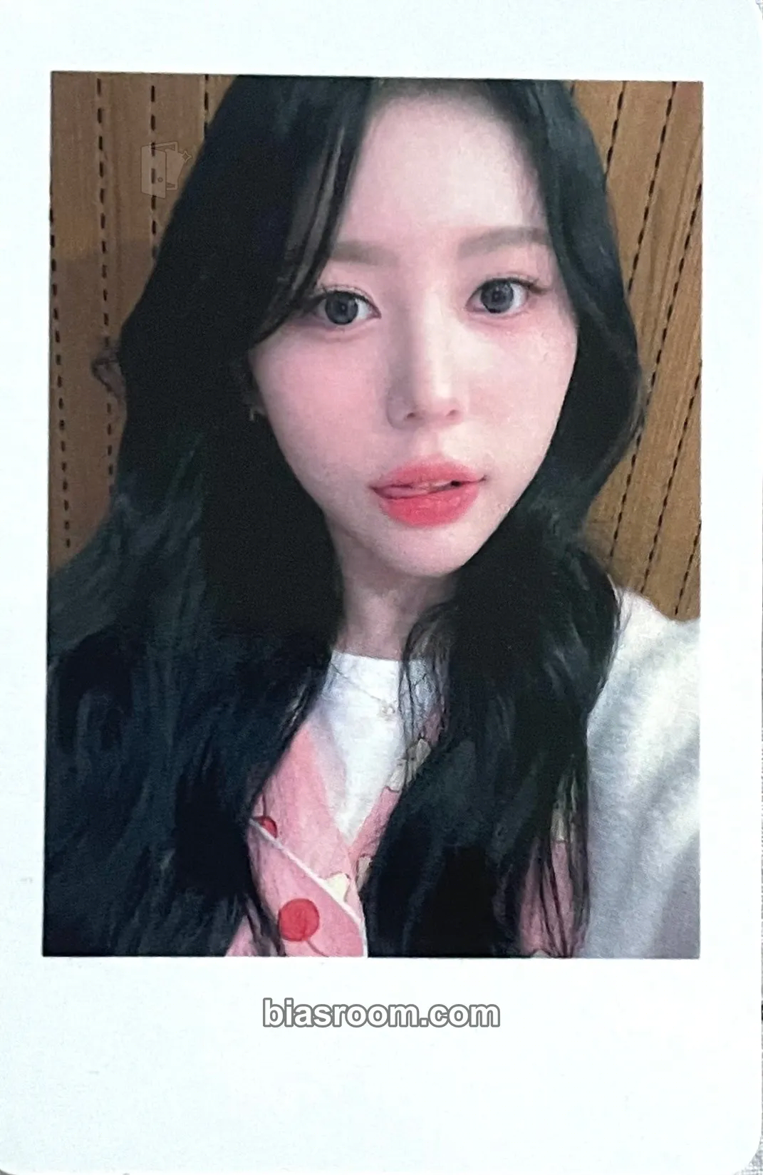 Hyerin Muhan Photocard - tripleS - tripleS K-pop photocard