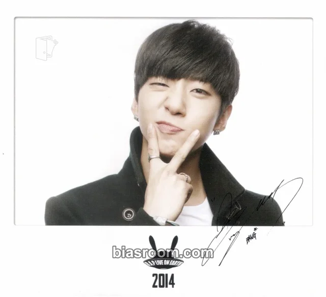 BANG&JUNG&YOO&MOON - Yongguk - B.A.P: Live on Earth 2014 Tour Event polaroid tour merch