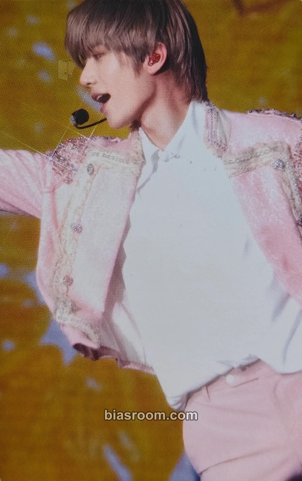 Beomgyu Act: Love Sick In Japan (DVD & Blu-Ray) Photocard - TOMORROW X TOGETHER - TOMORROW X TOGETHER K-pop photocard