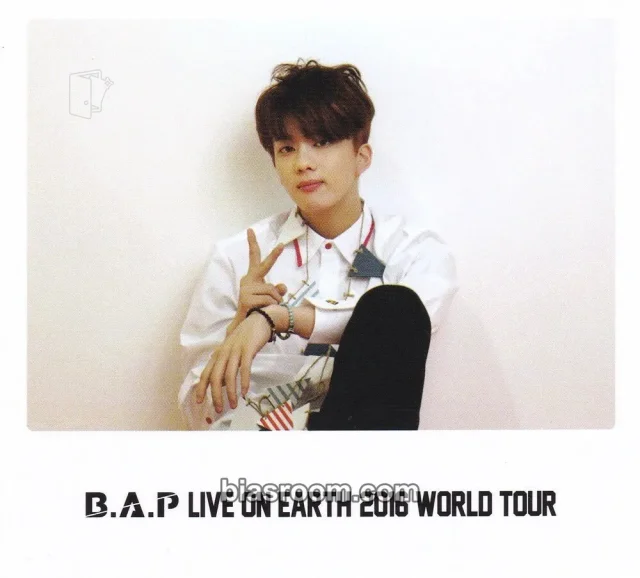 BANG&JUNG&YOO&MOON - Youngjae - Live On Earth 2016 World Tour AWAKE!! Event polaroid set tour merch