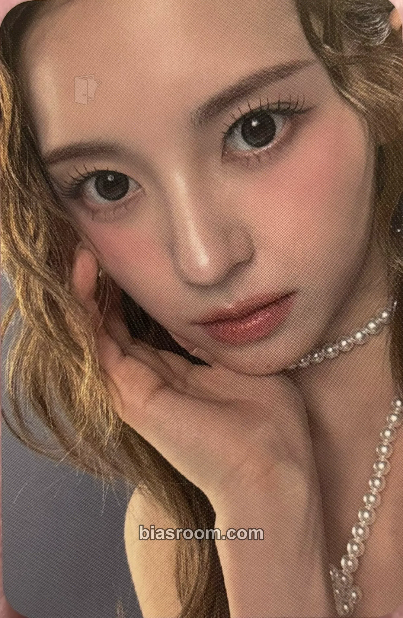 Mashiro Mashiro x OOHA Contacts Photocard - MADEIN - MADEIN K-pop photocard