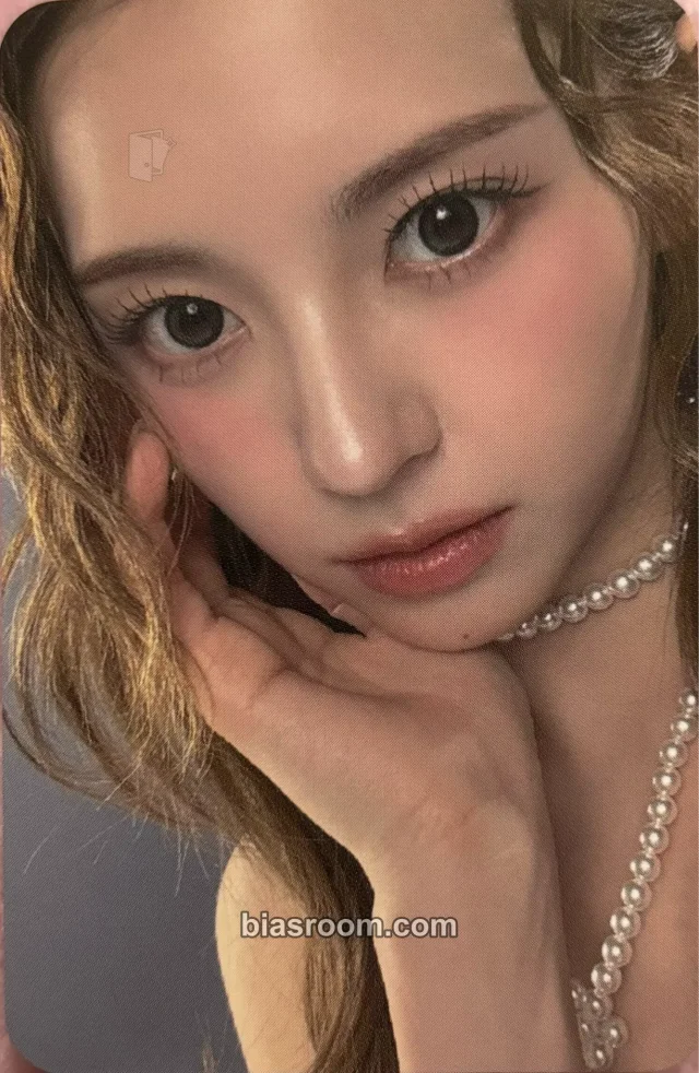 MADEIN - Mashiro - Mashiro x OOHA Contacts Other brand collaboration