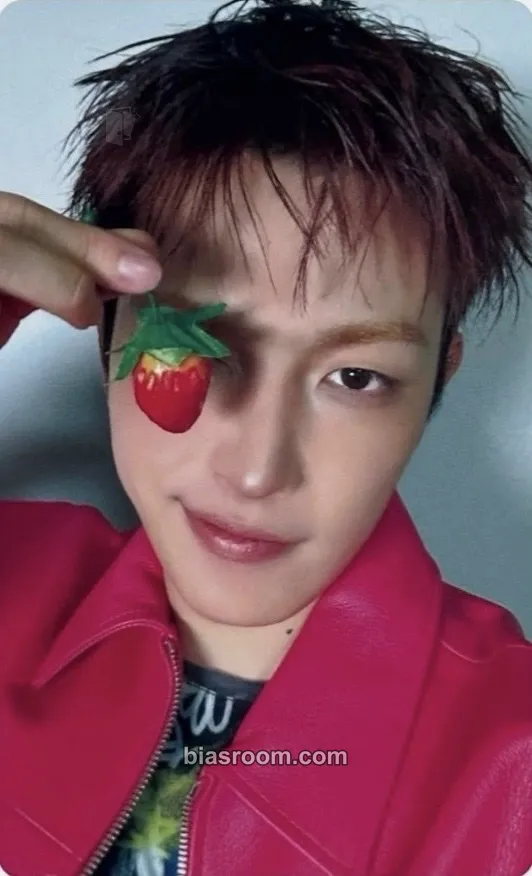 Hongjoong GOLDEN HOUR : Part.5 Photocard - ATEEZ - ATEEZ K-pop photocard