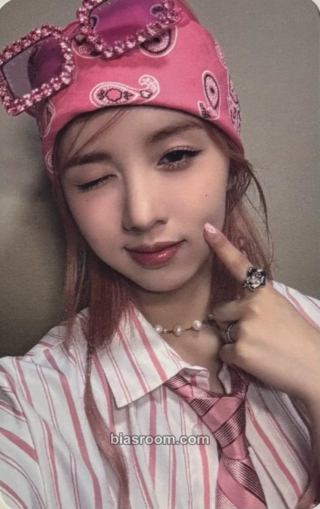 WOOAH - Lucy - Blush Album broadcast
