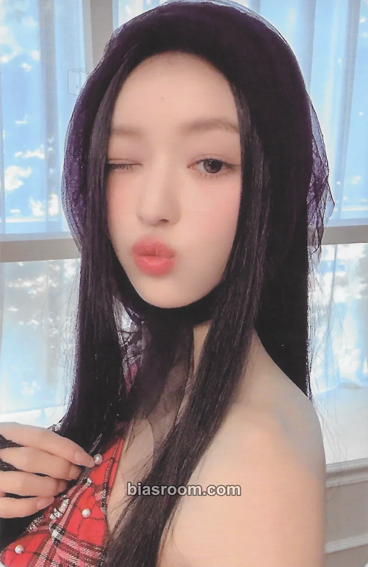 YooA Dreamy Resonance Photocard - OH MY GIRL - OH MY GIRL K-pop photocard