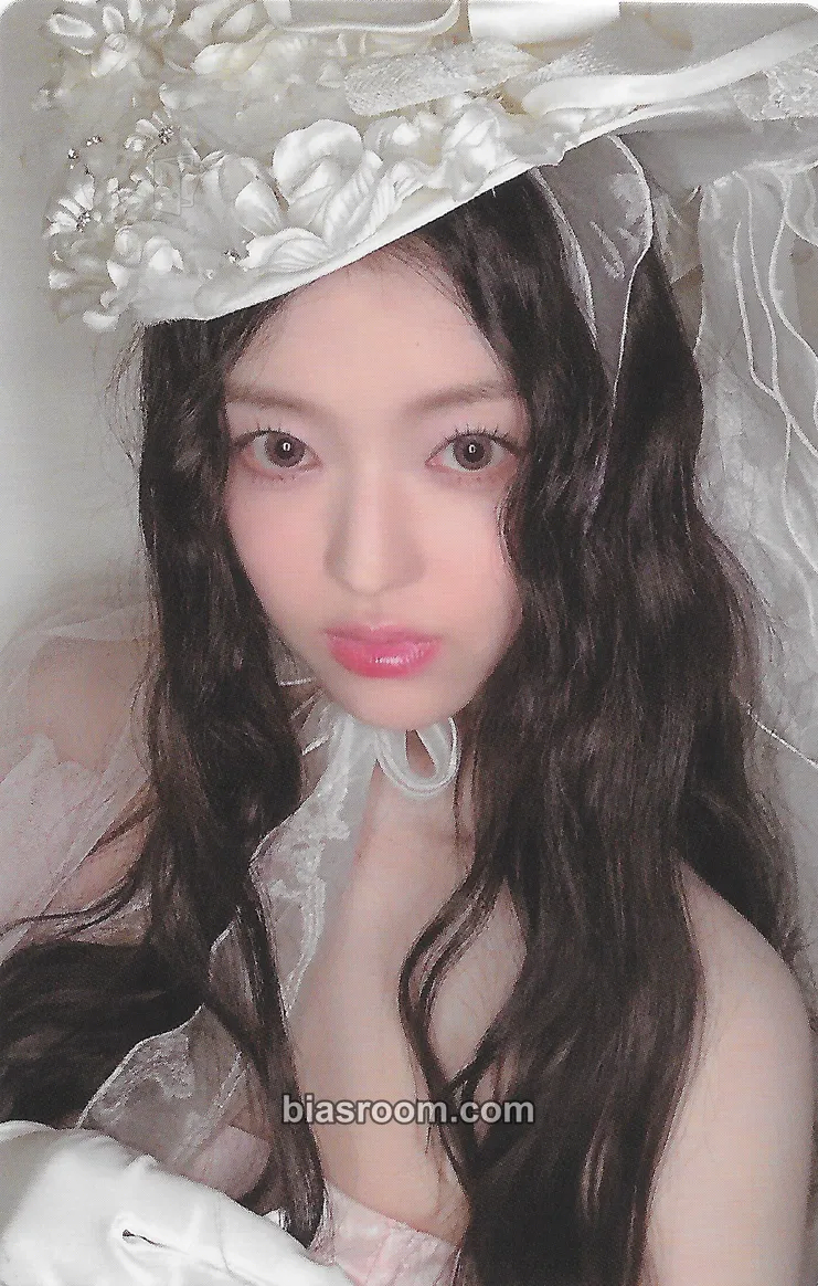 YooA Dreamy Resonance Photocard - OH MY GIRL - OH MY GIRL K-pop photocard