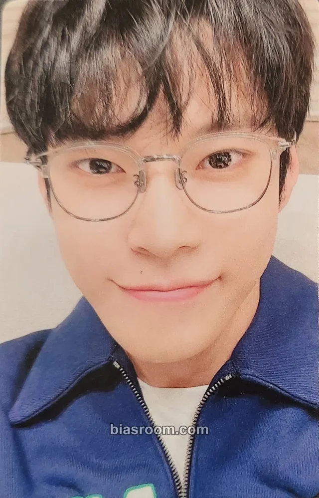 NCT 127 - Doyoung - Favorite Album video call (fancall) withfans / yizhiyu (yzy) polaroid printed signature
