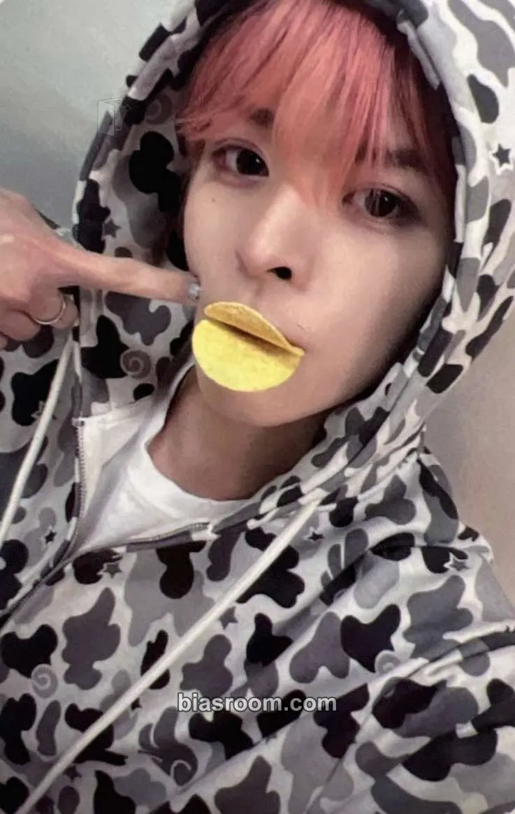 Laurence Funky Like Me Photocard - n.SSign - n.SSign K-pop photocard