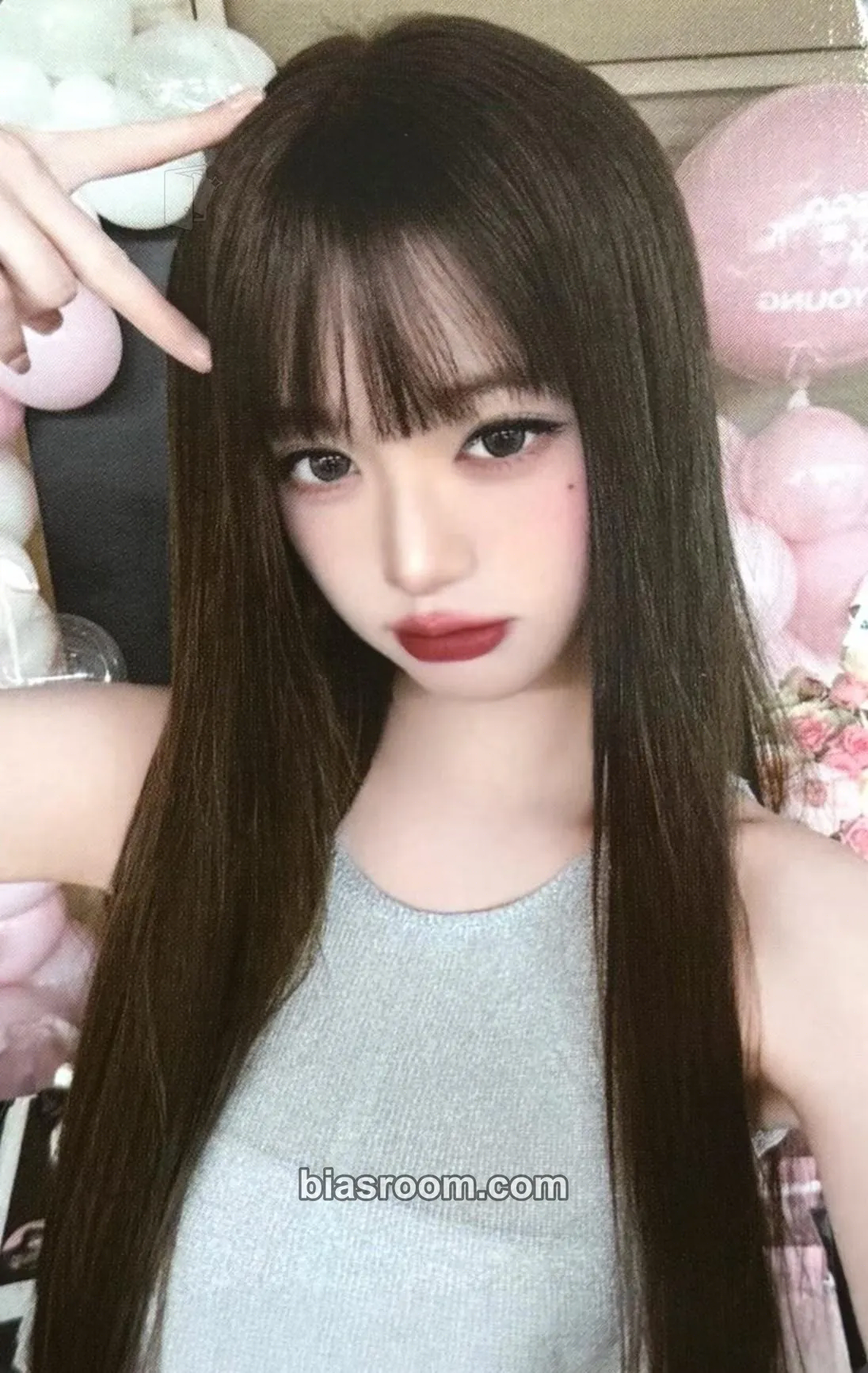 Wonyoung Wonyoung x Dyson Photocard - IVE - IVE K-pop photocard
