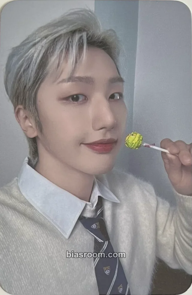 M.O.N.T - Narachan - On My Way To You Event merch photocard venue-limited