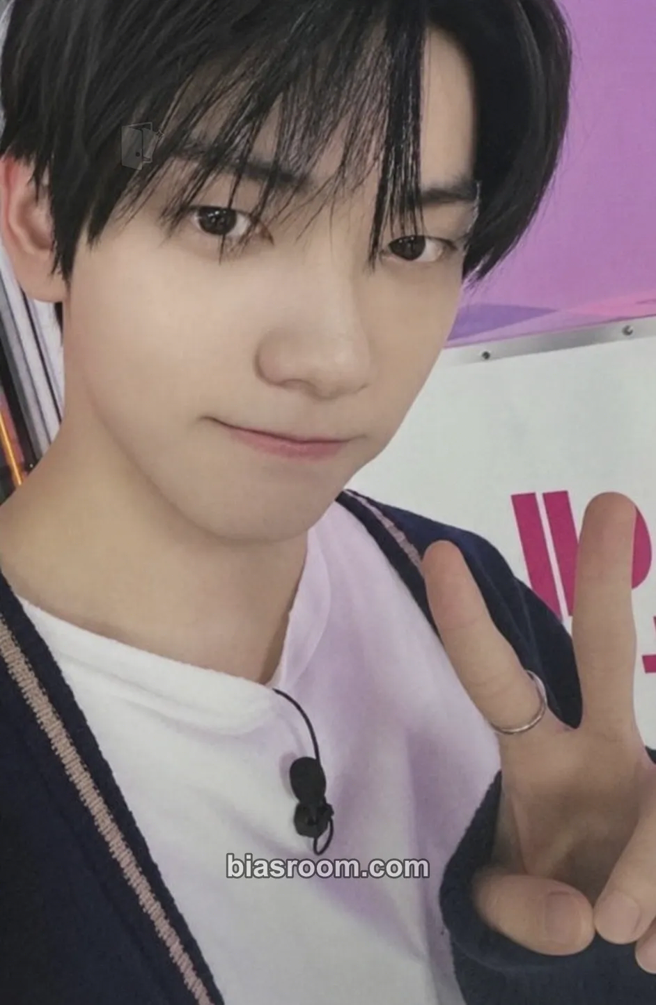 Soobin 7TH YEAR: A Moment of Stillness in the Thorns Photocard - TOMORROW X TOGETHER - TOMORROW X TOGETHER K-pop photocard