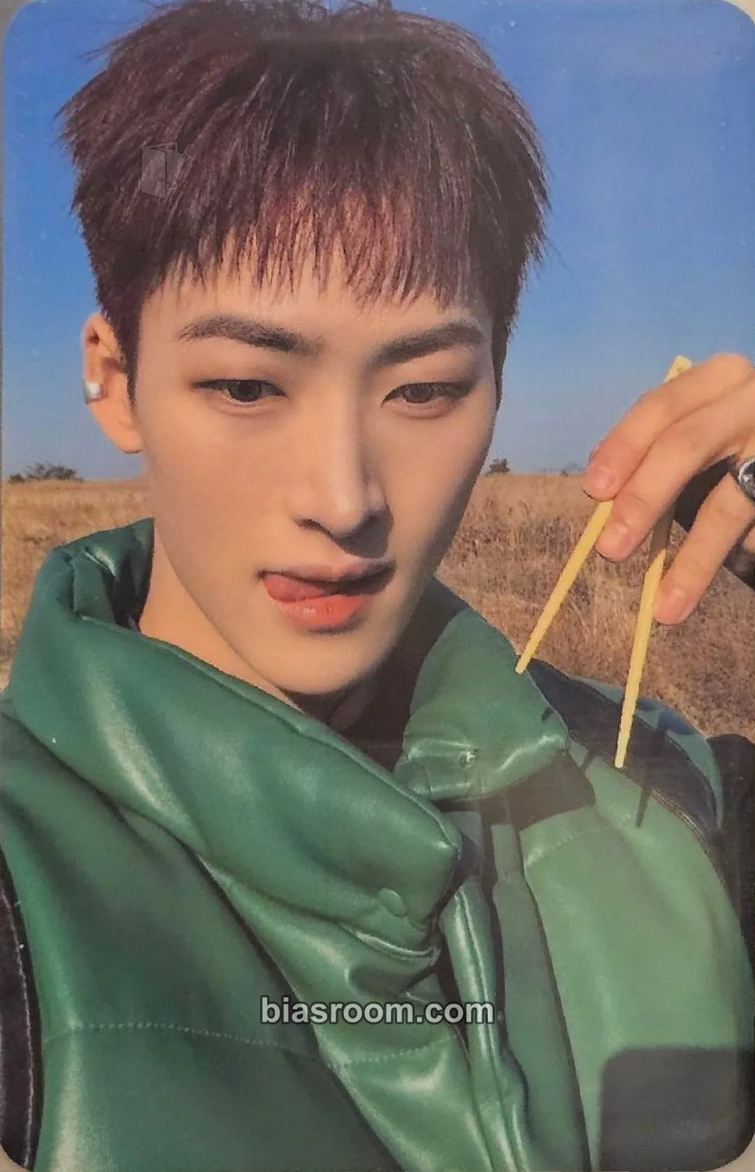 Youmin Smoke Point Photocard - ALL(H)OURS - ALL(H)OURS K-pop photocard