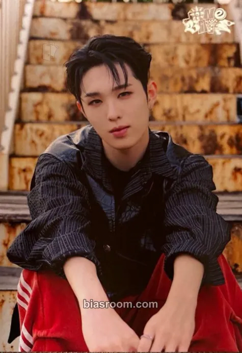 Hyui One Bite Photocard - NEXZ - NEXZ K-pop photocard