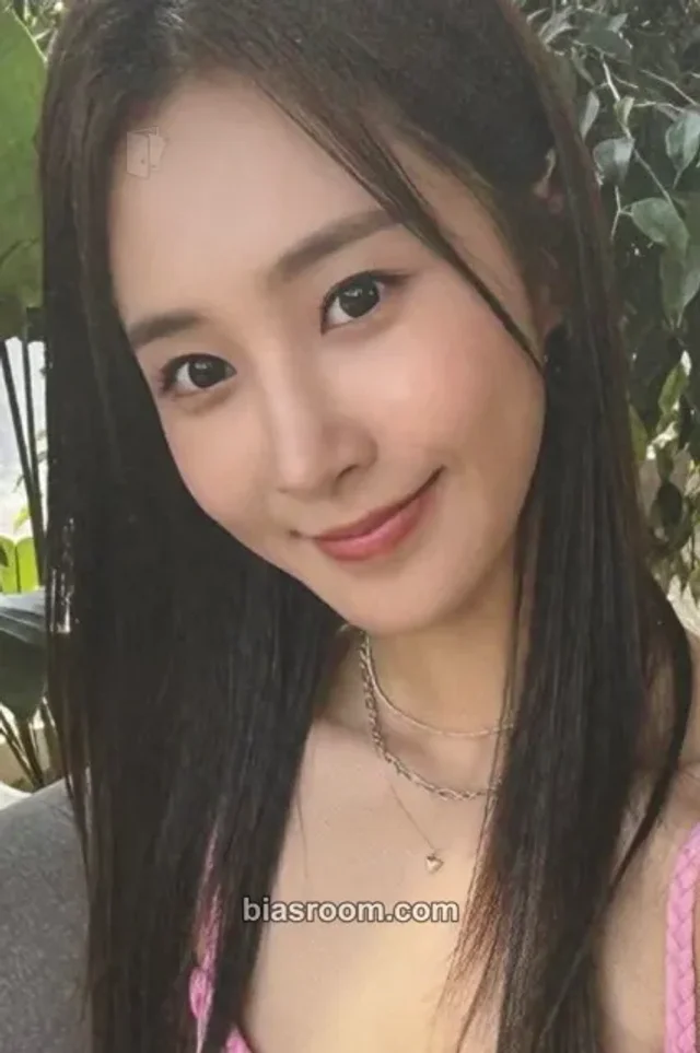 Girls' Generation - Yuri - Girls Generation - 15th Anniversary Offical MD Other necklace merch photocard