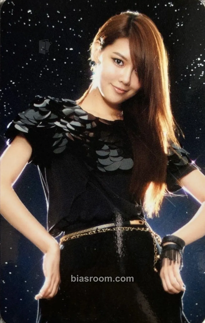 Sooyoung 2011 Girls Generation Tour Photocard - Girls' Generation - Girls' Generation K-pop photocard