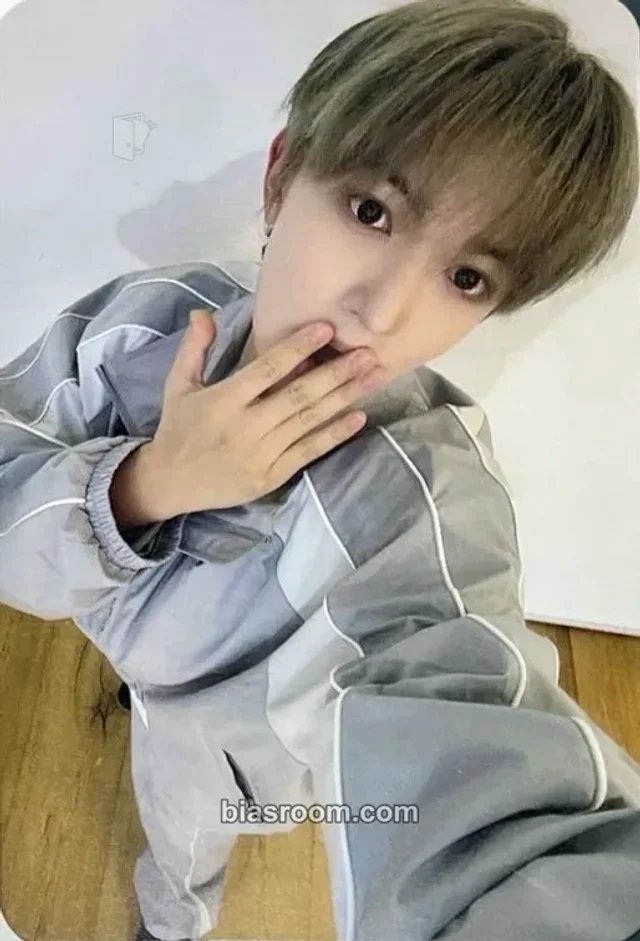 BAE173 - Bit - NEW CHAPTER : DESEAR Album fansign starlike music round 9