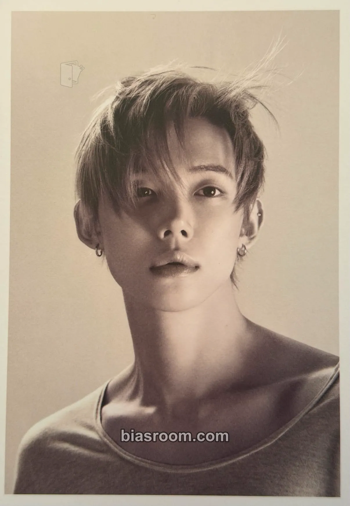 Yeonjun NO LABELS: PART 02 Photocard - TOMORROW X TOGETHER - TOMORROW X TOGETHER K-pop photocard
