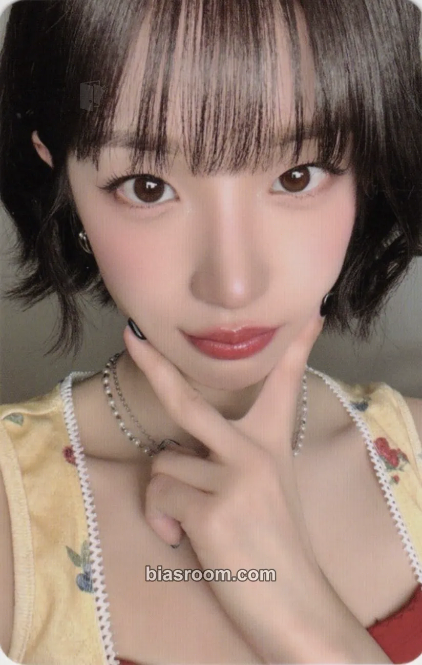 Yuqi We made Photocard - i-dle - i-dle K-pop photocard