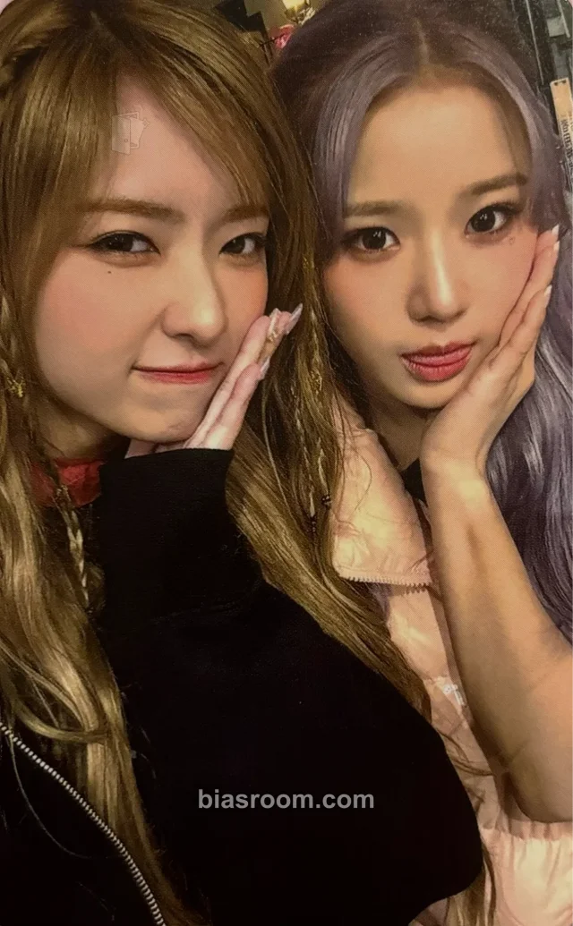 MADEIN - MiU & Suhye - Last Dance Album album photocard